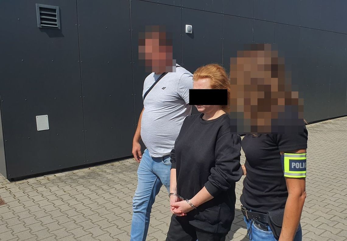 Makabryczne odkrycie w Lubelskim. Ciało noworodka w reklamówce