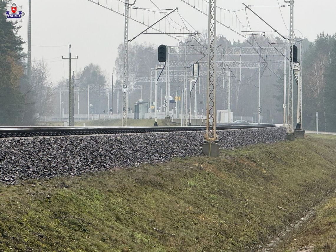 Lubelskie. Uszkodzona sieć trakcji. Czy to kolejny akt dywersji?
