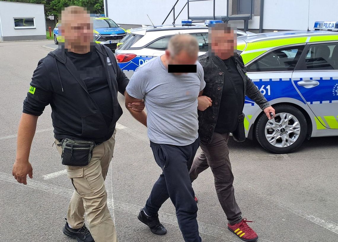 Łuków. Plantacja grzybów i konopi w centrum miasta [ZDJĘCIA]