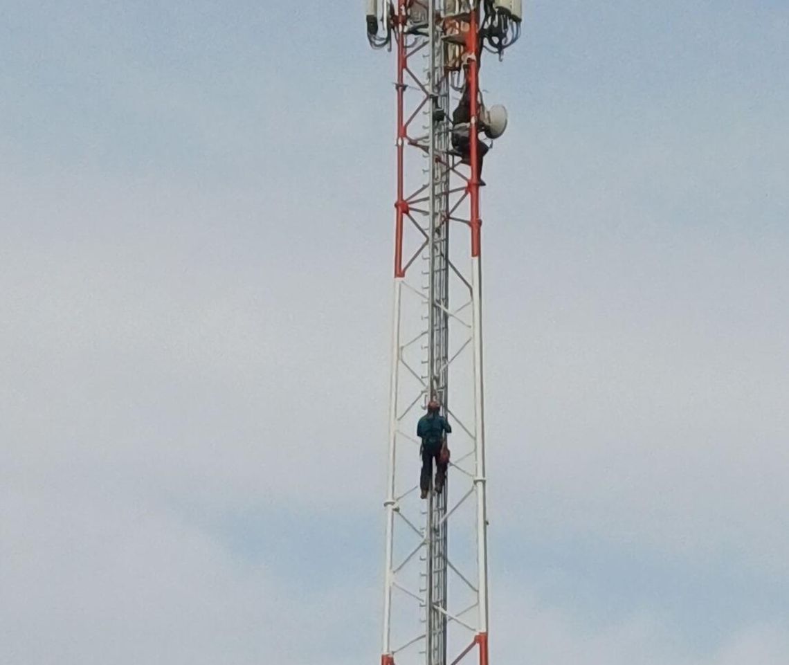 Magistrat: Mieszkańcy nie są stroną w sprawie instalacji na miejskim osiedlu Magistrat: Mieszkańcy nie są stroną w sprawie instalacji na miejskim osiedlu