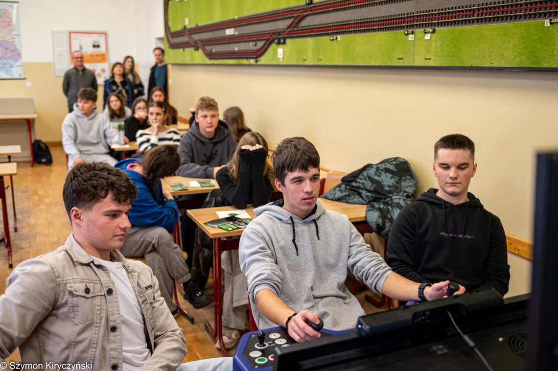 Małaszewicze. Uczniowie technikum szkolili ósmoklasistów [ZDJĘCIA]