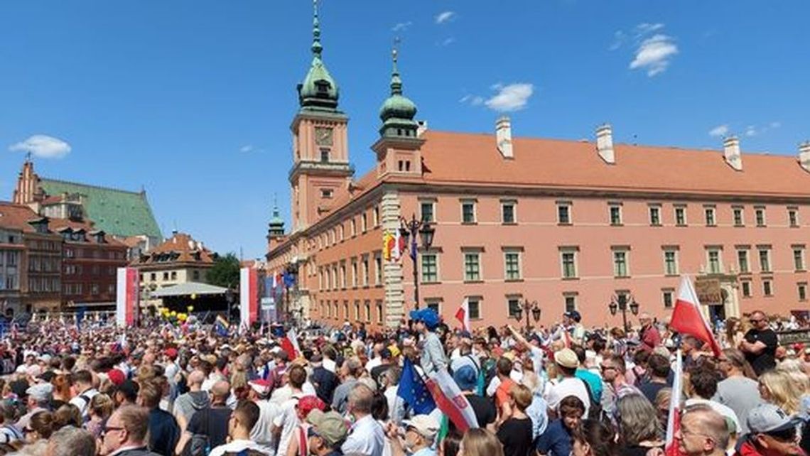 Marsz Wolności 4 czerwca. Donald Tusk: Tu jest Polska dzisiaj. Zwyciężymy! [ZDJĘCIA]