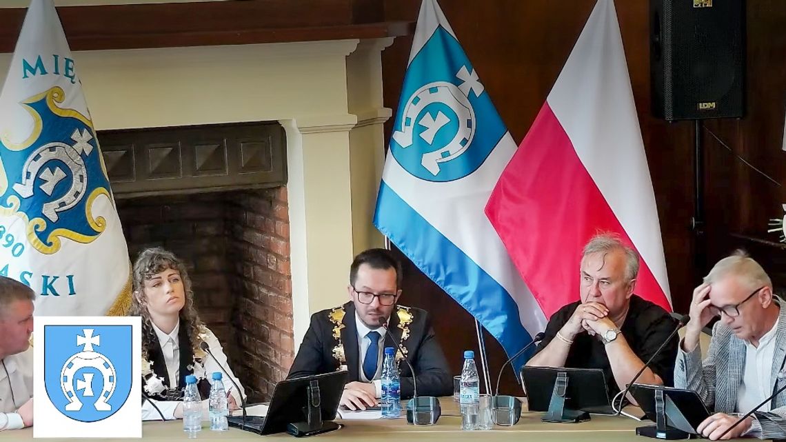 Międzyrzec Podlaski. Burmistrz z absolutorium i wotum zaufania