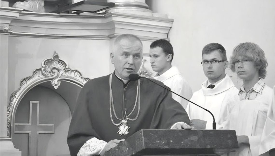 Międzyrzec Podlaski. Odszedł zasłużony kapłan. Przegrał walkę z chorobą