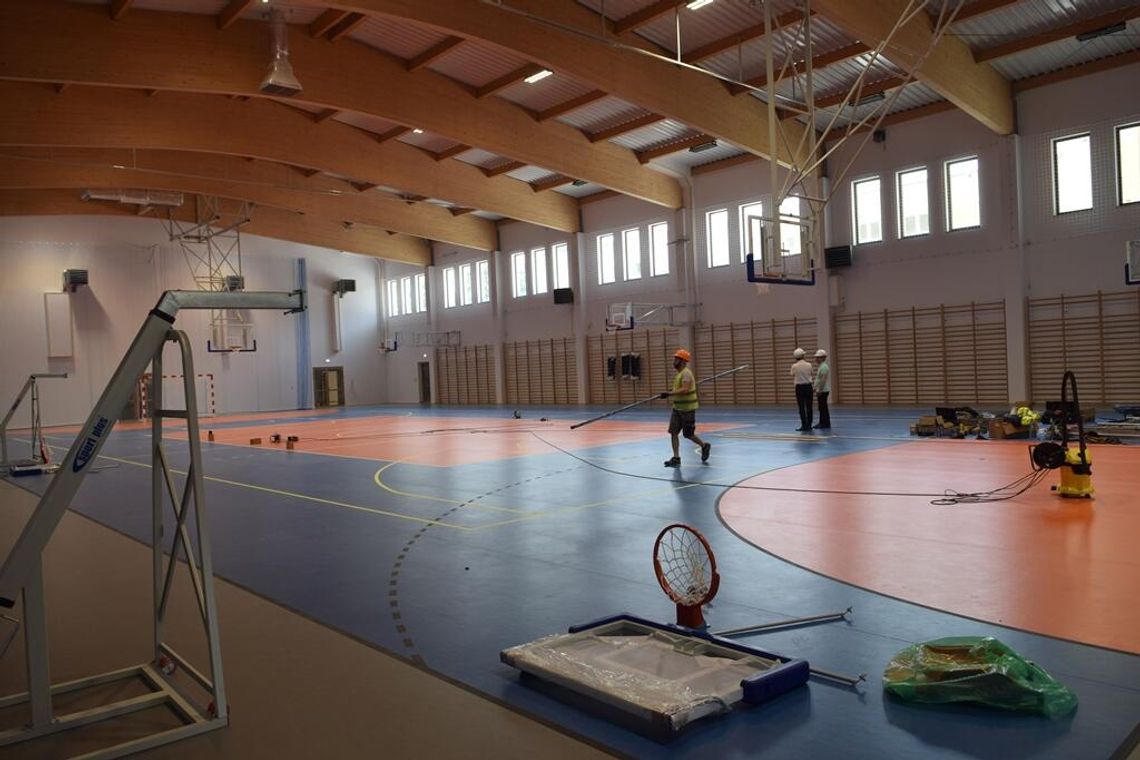 Międzyrzec Podlaski. Wkrótce otwarcie nowej hali sportowej