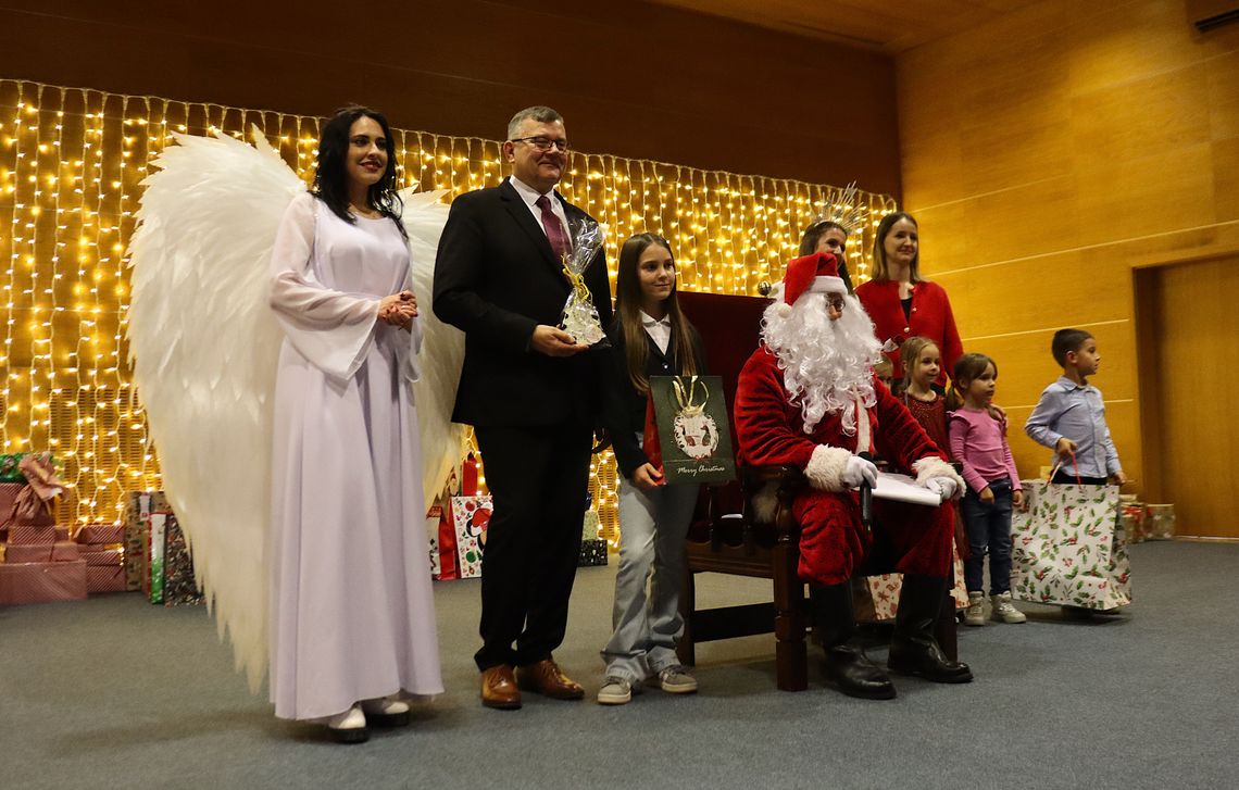 Mikołaje Słowa Podlasia rozdali prezenty! [GALERIE ZDJĘĆ, WIDEO]