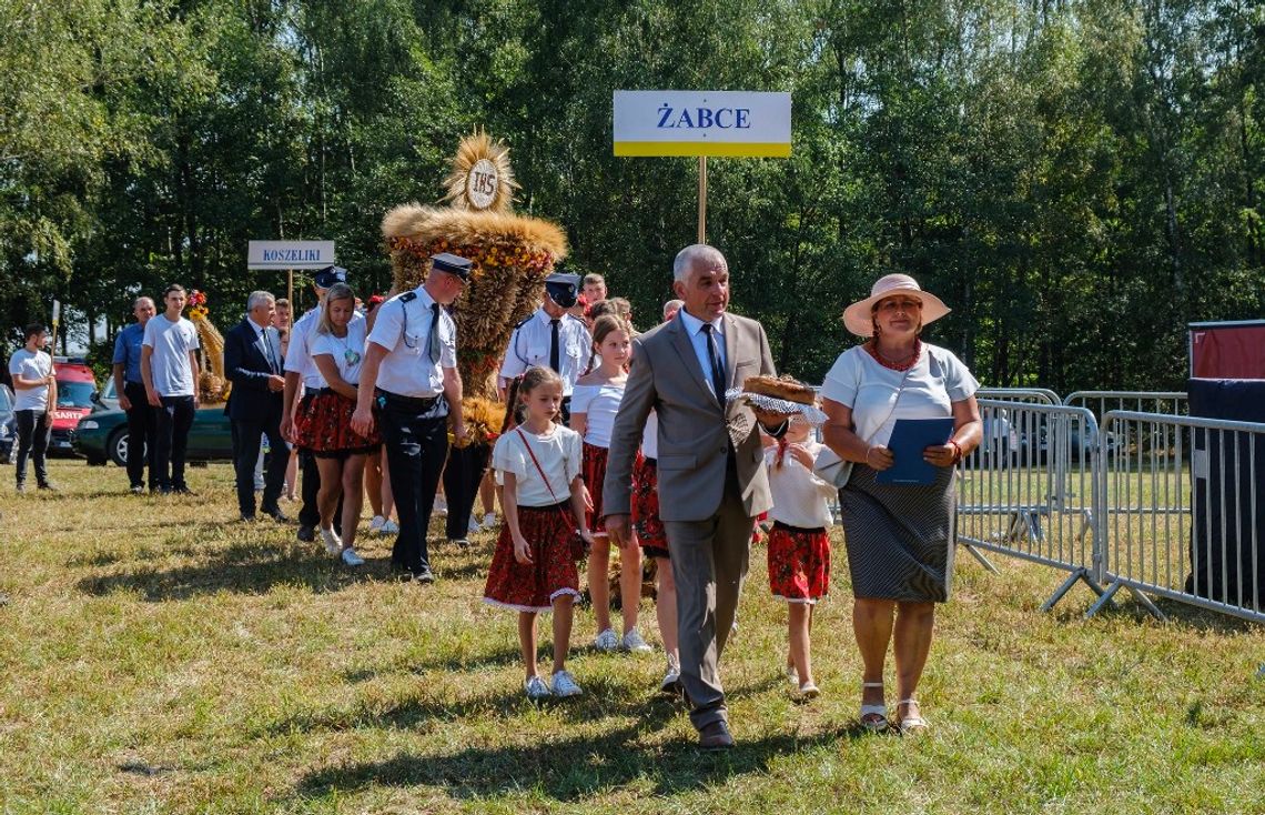 Żabce: Na dożynkach bawili się do późnej nocy