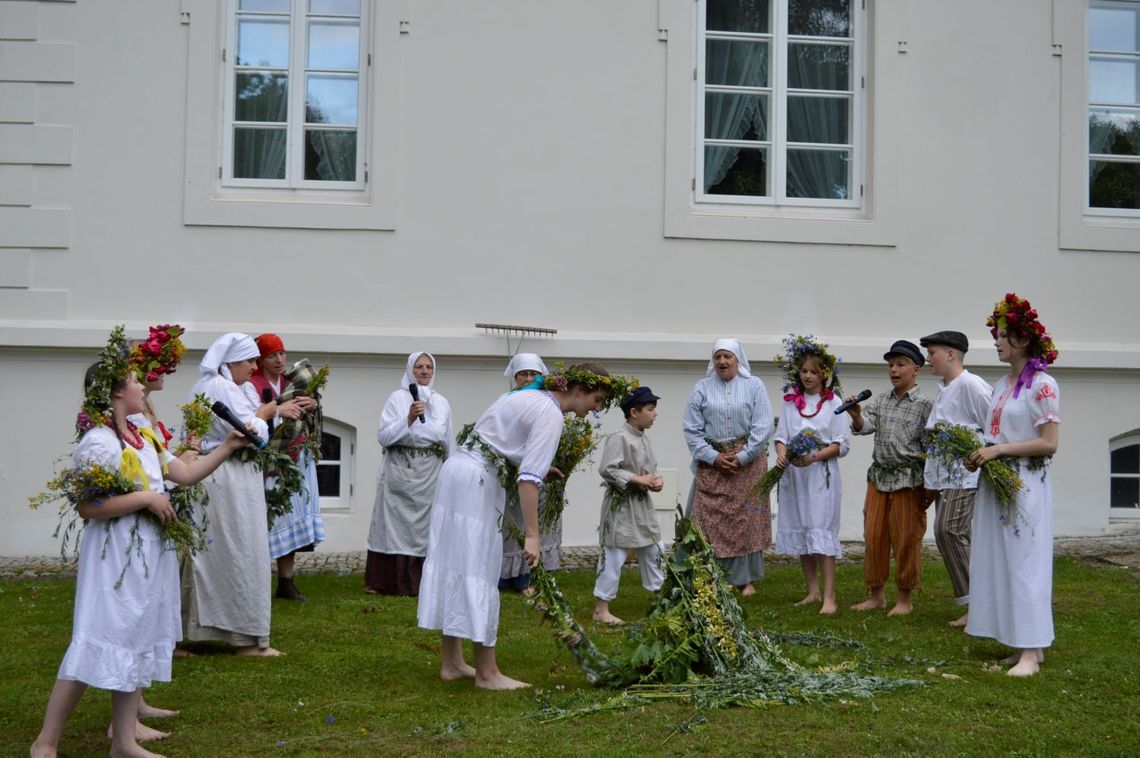 Noc świętojańska w Romanowie za nami