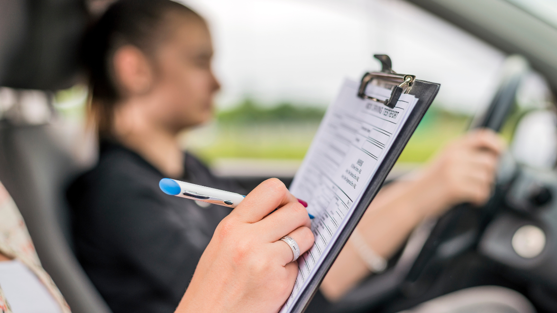 Nowe na egzaminie na prawo jazdy. Wyjaśniamy