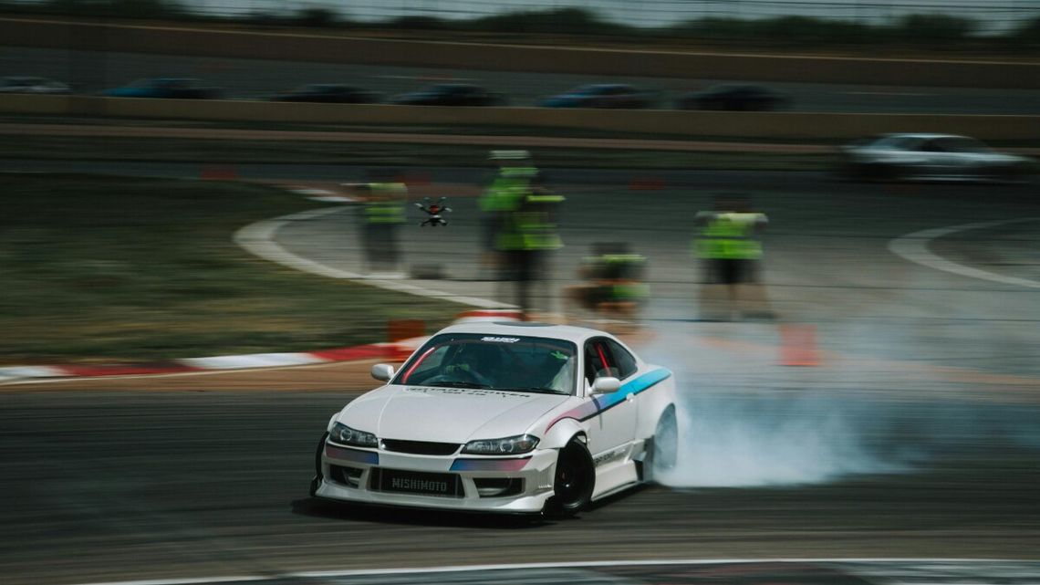 Nowe przepisy drogowe nie wszystkim się podobają. Dlaczego?