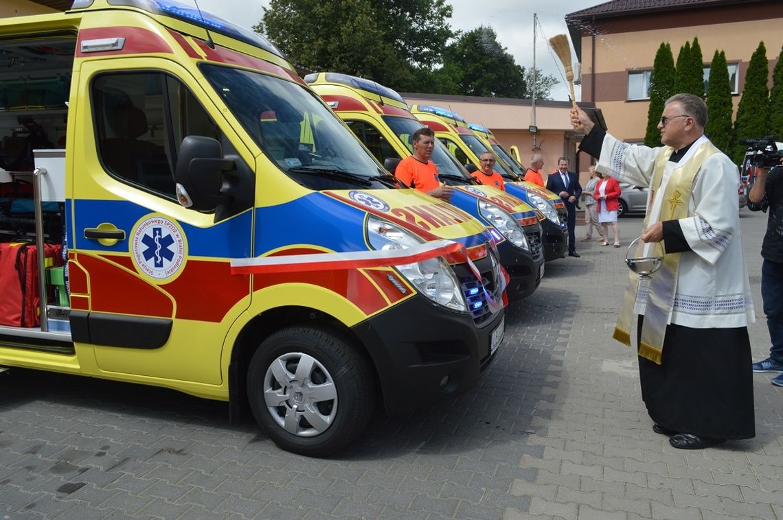 Nowoczesne ambulansy na ratunek chorym