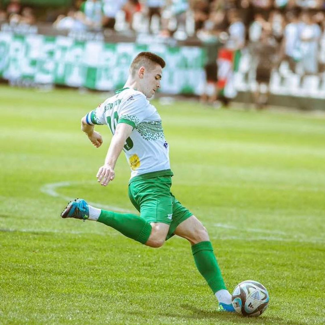 Orlęta ograły lidera