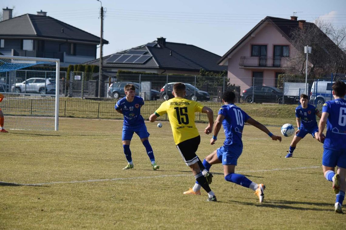 Osiemnasta porażka Huraganu