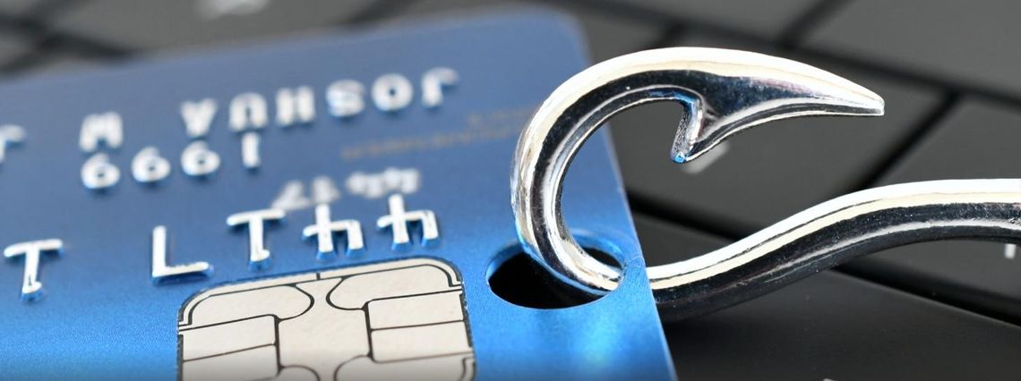 Oszuści podszyli się pod członków rodziny. Dwie osoby straciły pieniądze