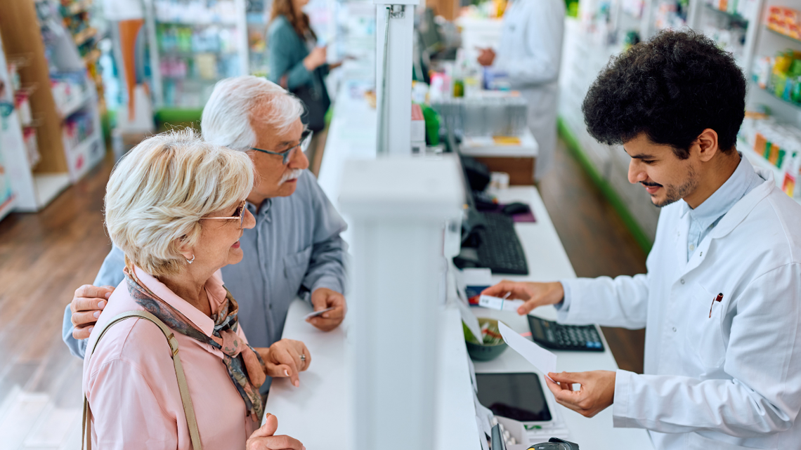 Pacjenci z małych miejscowości za leki płacą więcej Pacjenci z małych miejscowości za leki płacą więcej