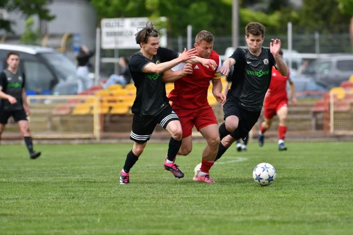 Pauzy i zagrożenia przed 25.kolejką bialskiej okręgówki