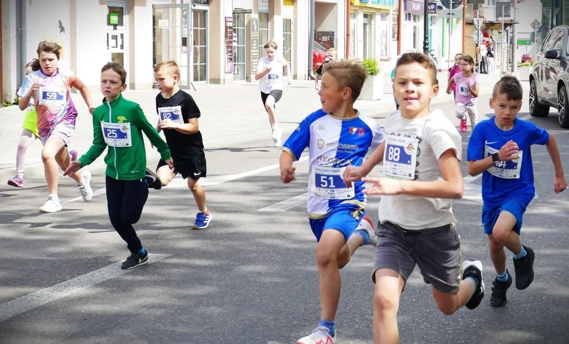 Pędzące Ślimaki zorganizowały biegi (ZDJĘCIA)