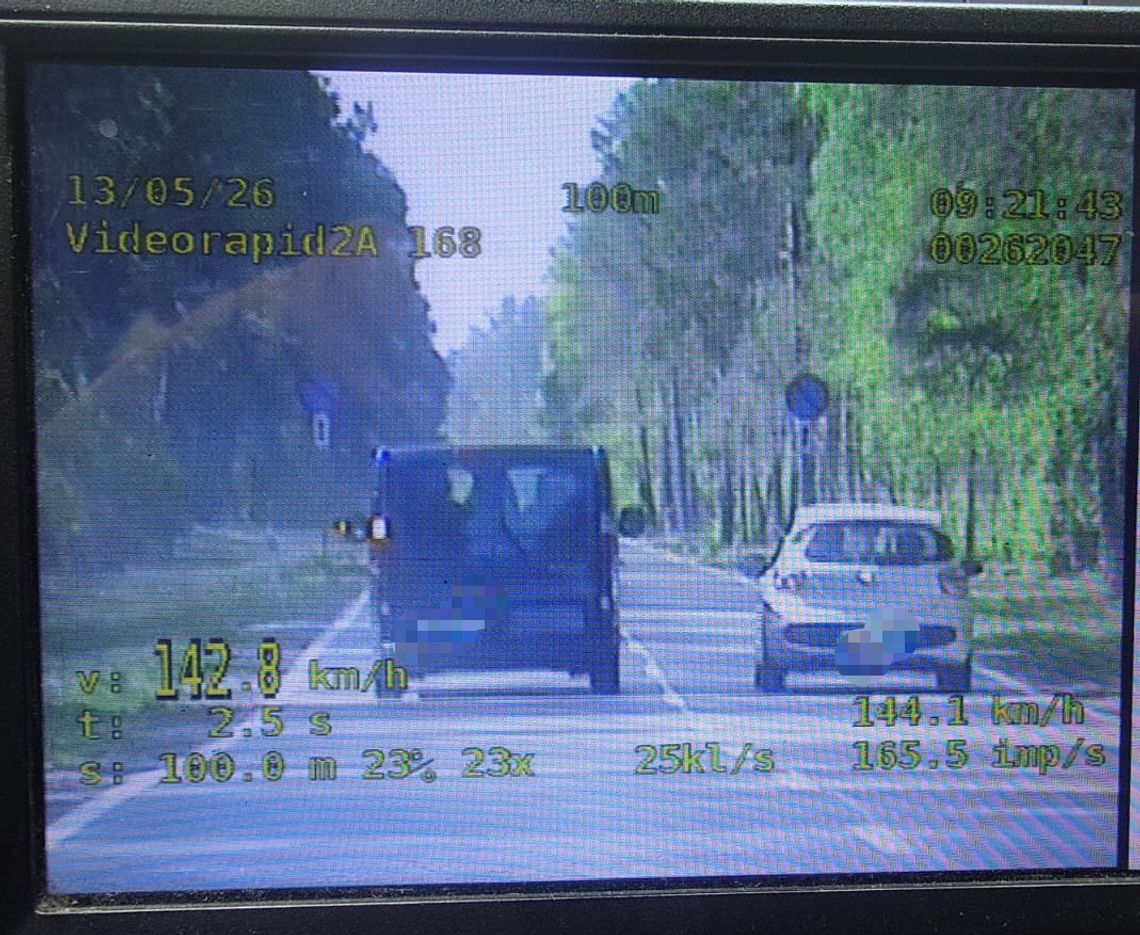Pędził 142 km/h, stracił prawo jazdy