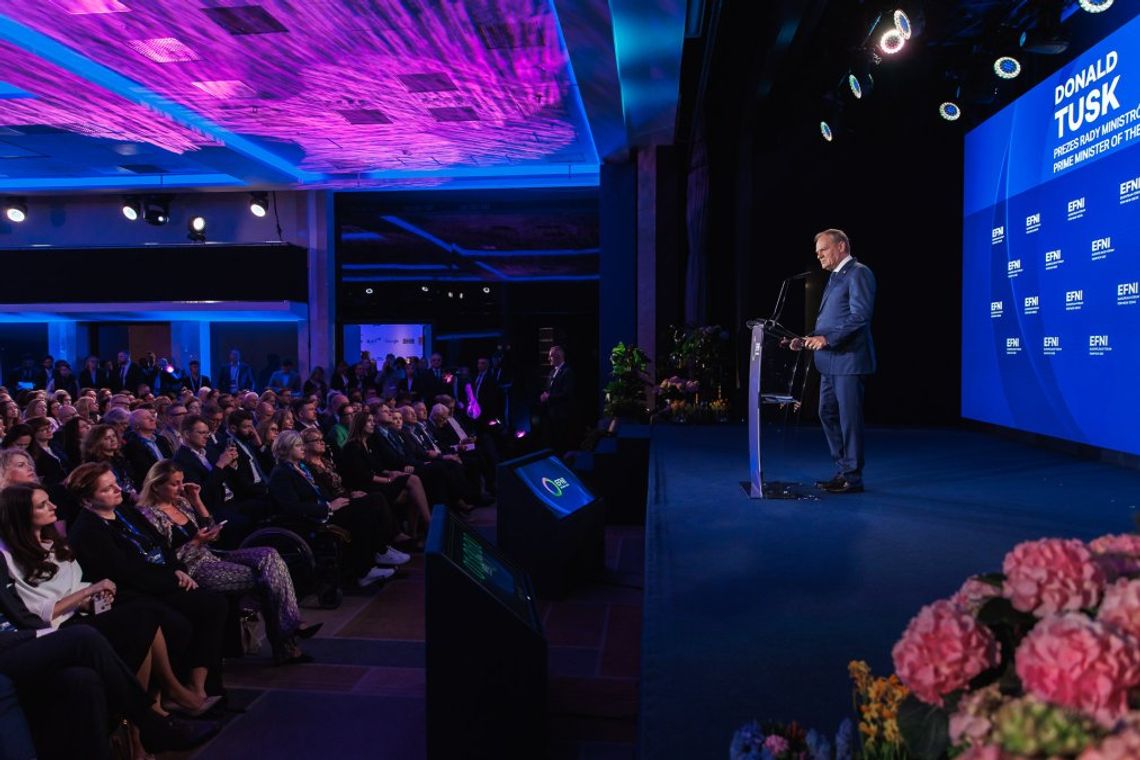 Tak Tusk chce zmienić finansowanie ze spółek