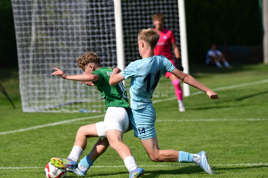 Pierwsze punkty Akademii