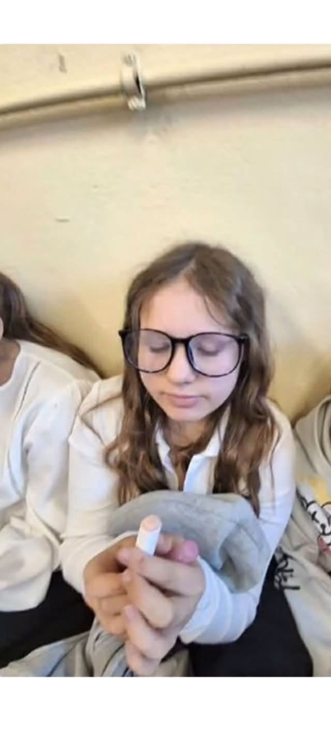PILNE! Zaginęła 11-letnia Lena Kozioł z Siedlec. Policja prosi o pomoc w poszukiwaniach PILNE! Zaginęła 11-letnia Lena Kozioł z Siedlec. Policja prosi o pomoc w poszukiwaniach