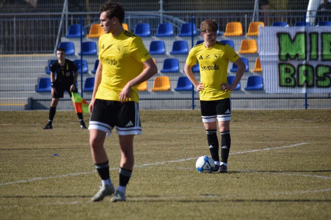 Po raz czwarty z rzędu Orlęta ograne przez rywala Po raz czwarty z rzędu Orlęta ograne przez rywala