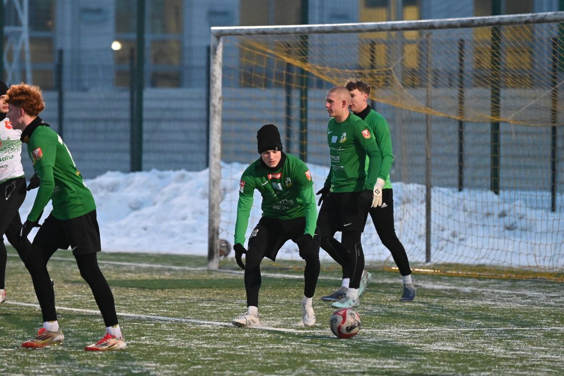 Podlasie w Warszawie przegrało z Łomżą