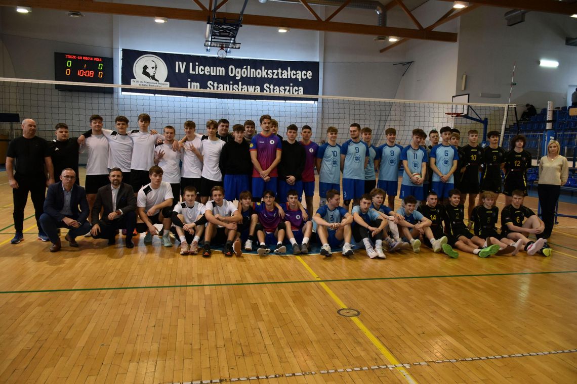 Półfinał wojewódzki w siatkówce chłopców – zwycięstwo IV LO Biała Podlaska