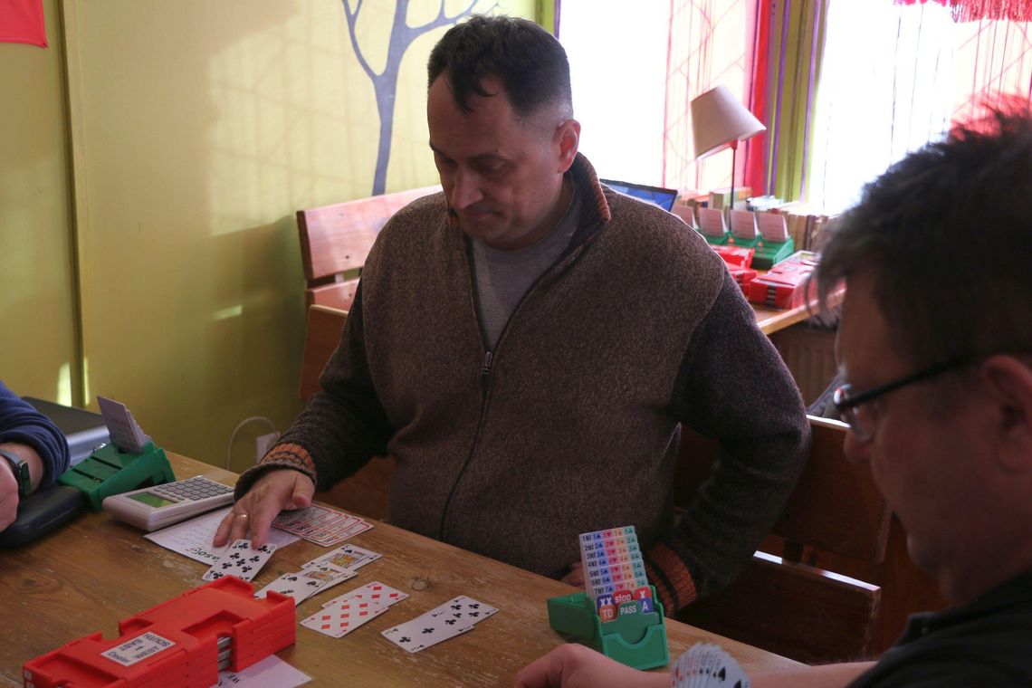 Poniedziałek dniem dla brydża