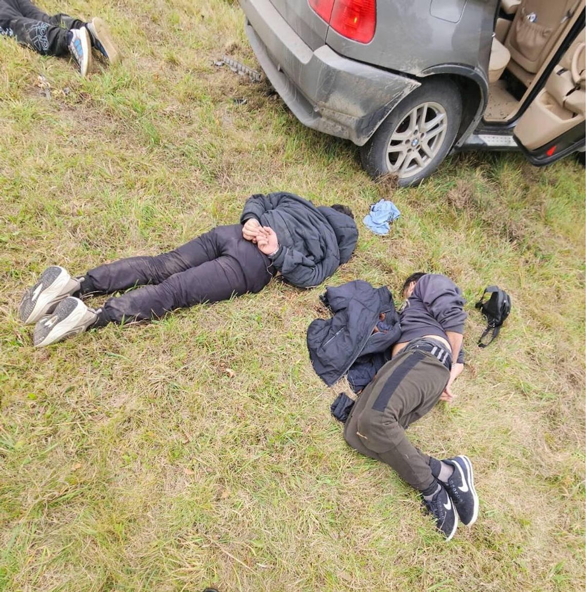 Zatrzymanie nielegalnych imigrantów, pościg za BMW, pażdziernik 2025