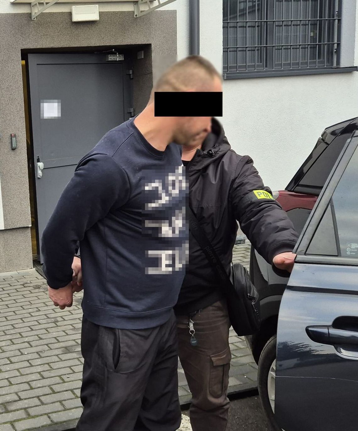 aresztowany sąsiad policja łuków groził nożem siekierą KPP