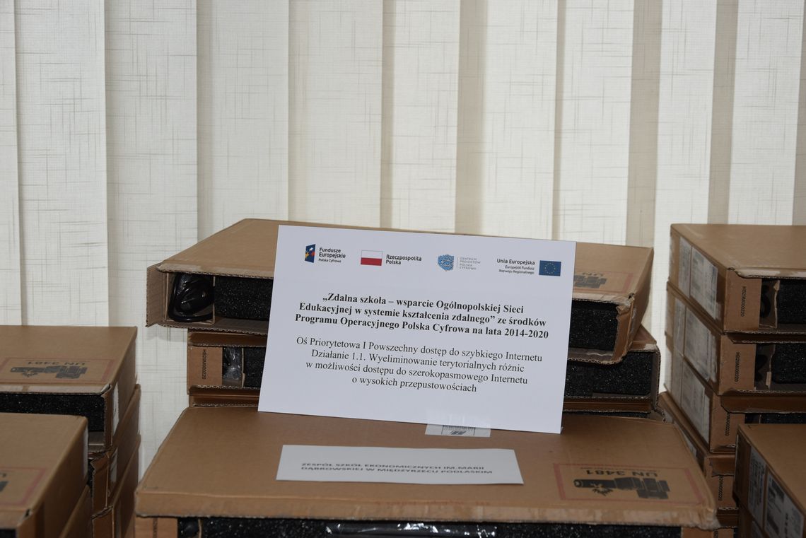 Powiat bialski: Komputery dla szkół Powiat bialski: Komputery dla szkół