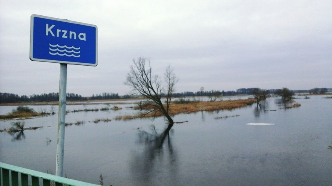 Powiat bialski: Woda w Krznie przekroczyła stan alarmowy