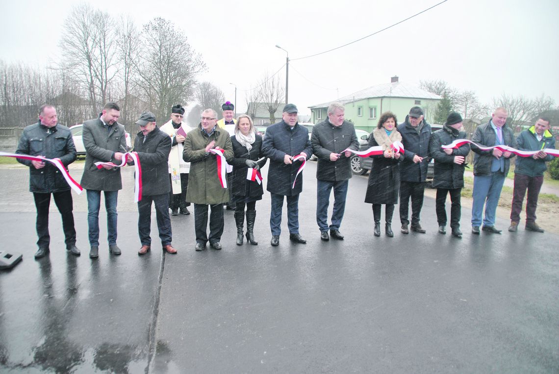Powiat łosicki: Wyremontowane drogi już oficjalnie otwarte
