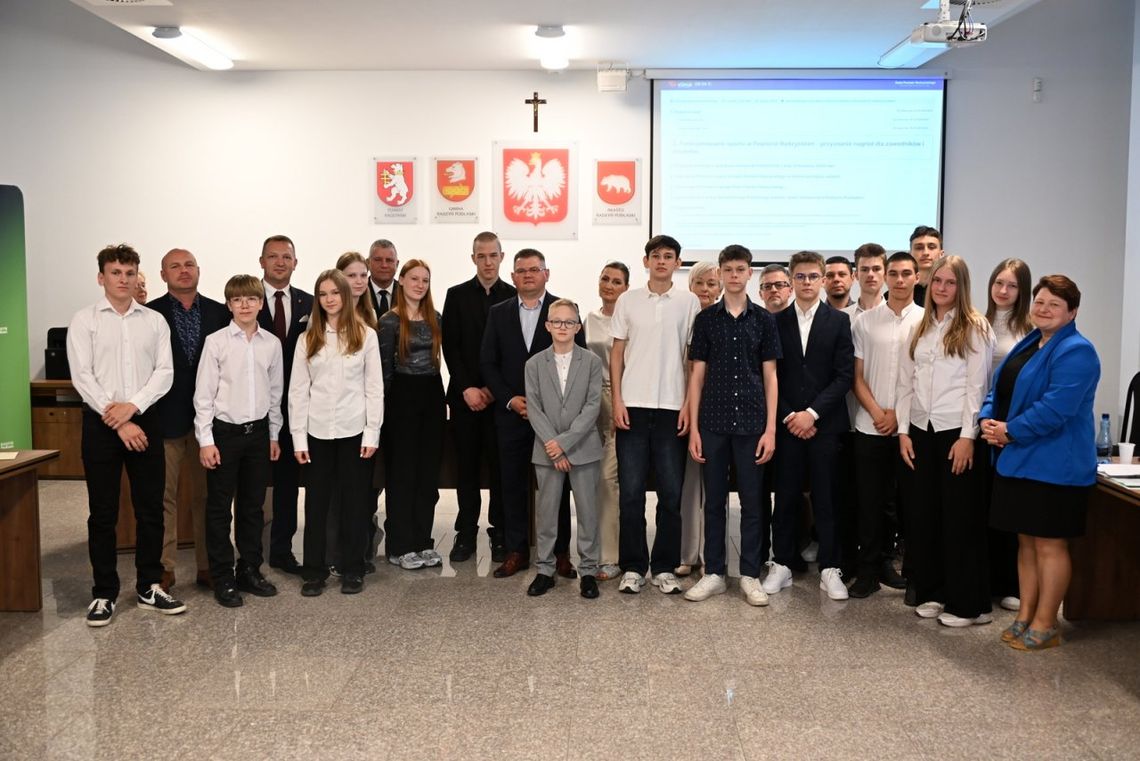Powiat radzyński nagradza młodych sportowców Powiat radzyński nagradza młodych sportowców