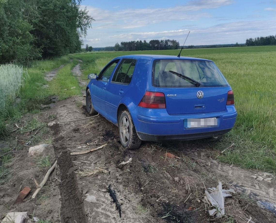 Powiat radzyński. Uciekał przed policją autem i piechotą Powiat radzyński. Uciekał przed policją autem i piechotą