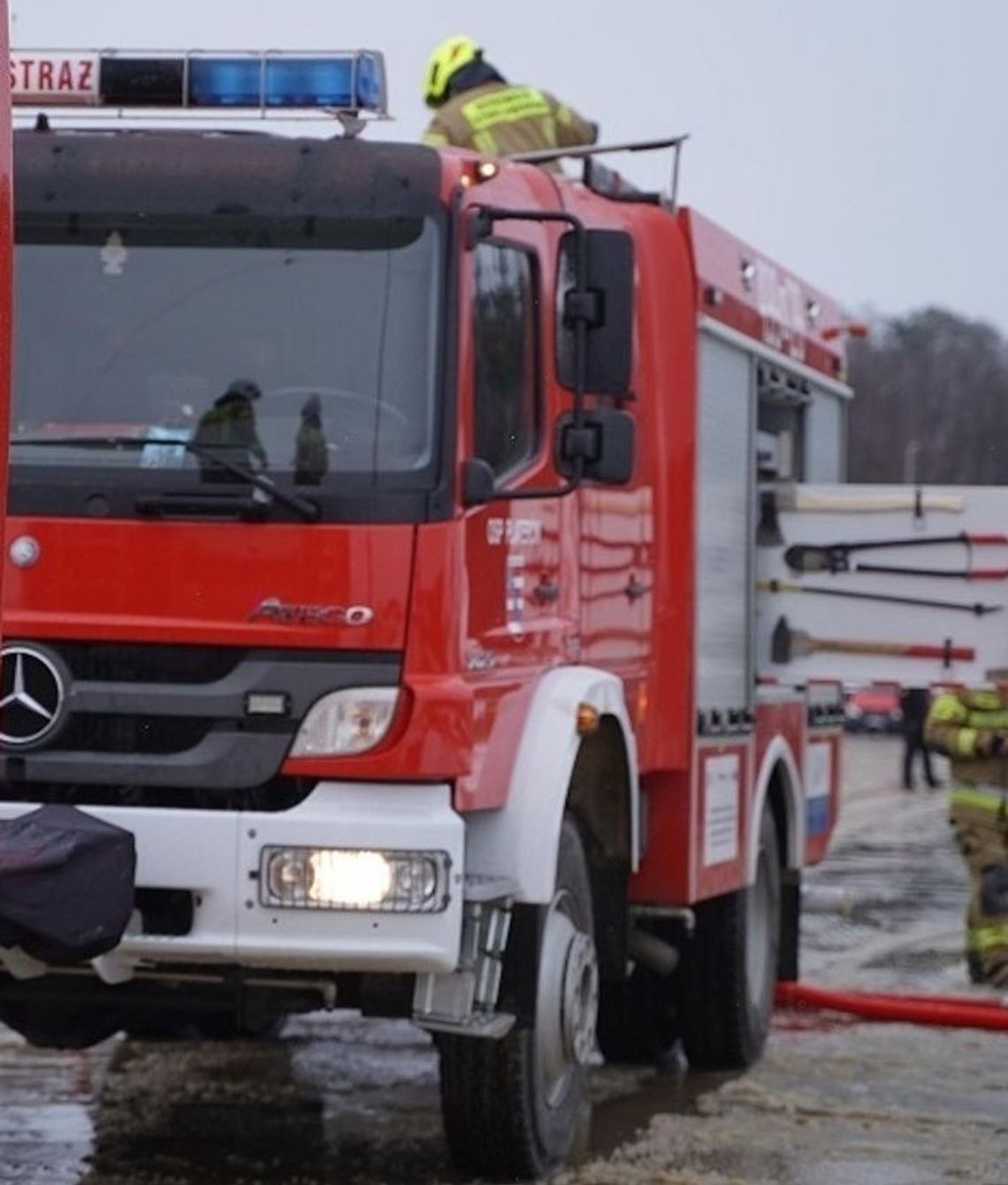 Pożar ciągnika. Straty oszacowano na ok. 400 tys. zł