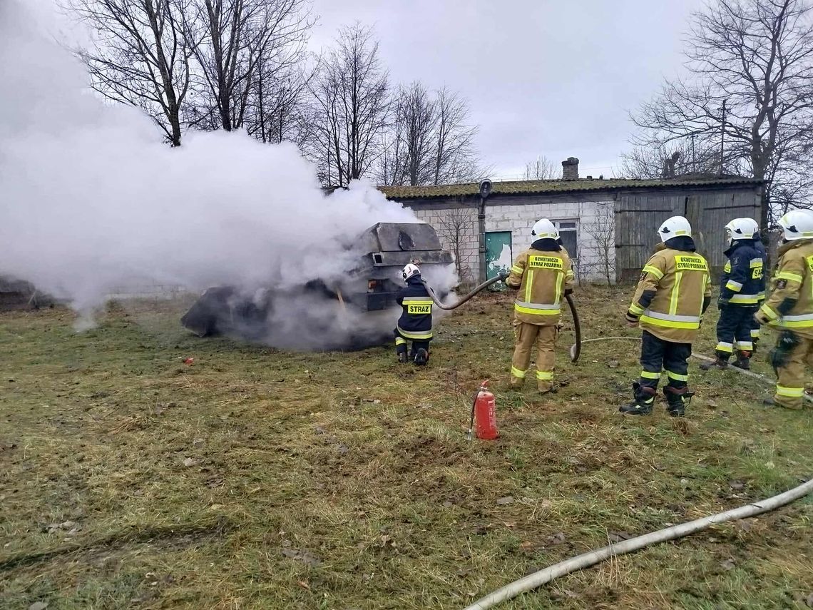 straż pożarna pożar samochód lipnica gmina rokitno pożar ładowarki