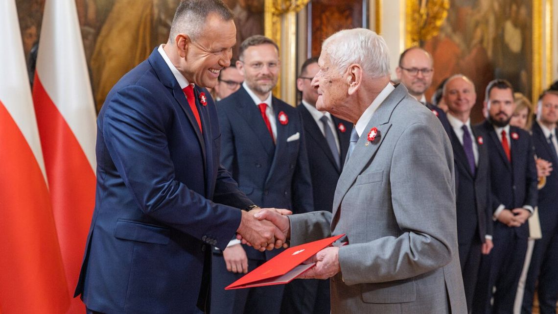 Prezydent chce nowej konstytucji