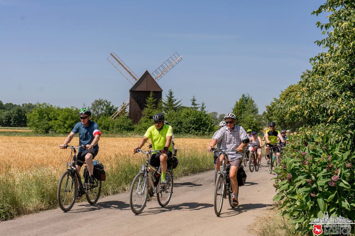 Przejechali prawie 70 kilometrów dla bohaterów AK. Za nami rajd szlakiem „Zenona” [GALERIA ZDJĘĆ]