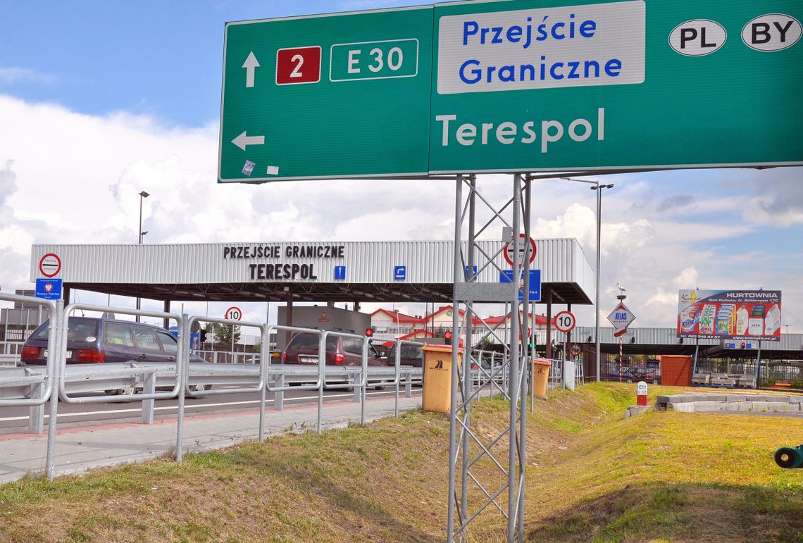 Przejście graniczne w Terespolu zamyka się na uchodźców