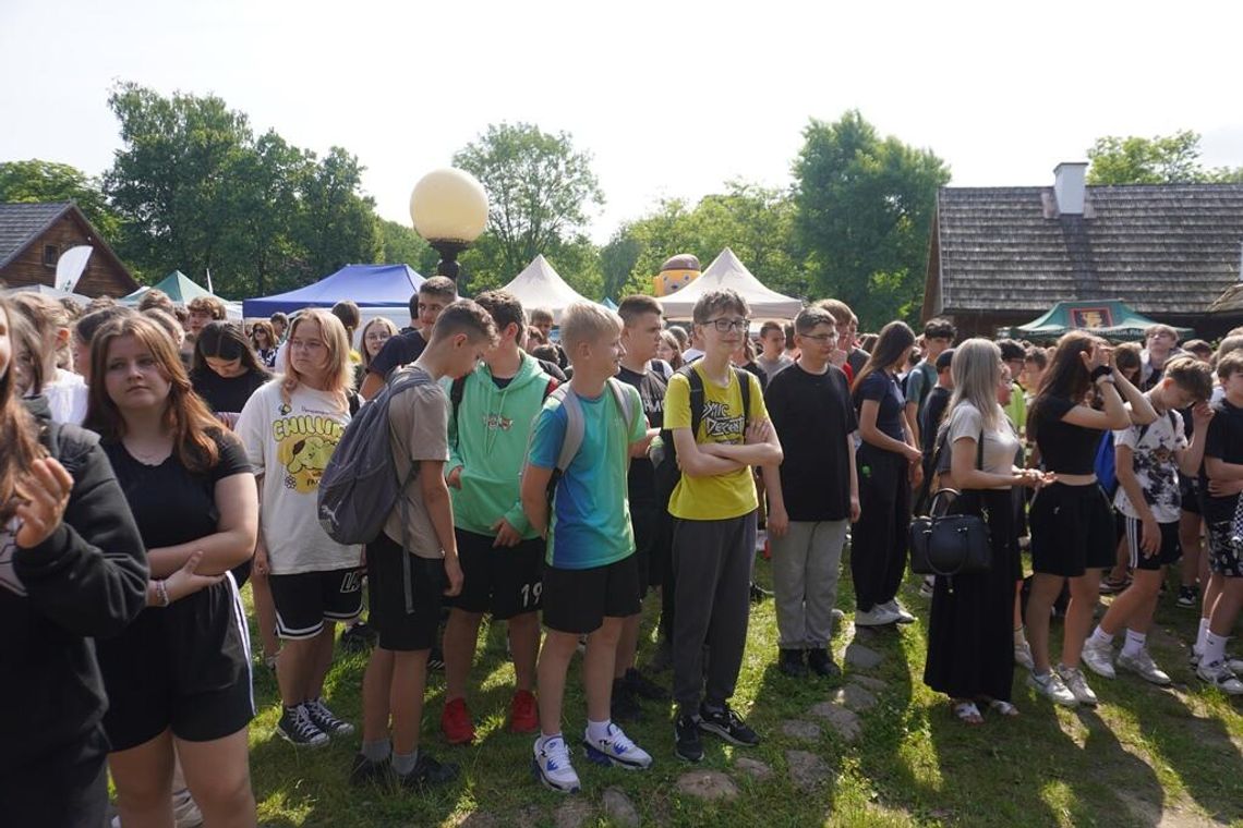 Tłumy w Roskoszy. Młodzi poznawali zawody  [GALERIA ZDJĘĆ]