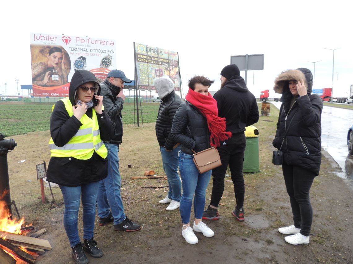 TYLKO U NAS: Aktywiści kontra przewoźnicy. Tak wyglada dziś granica z Białorusią