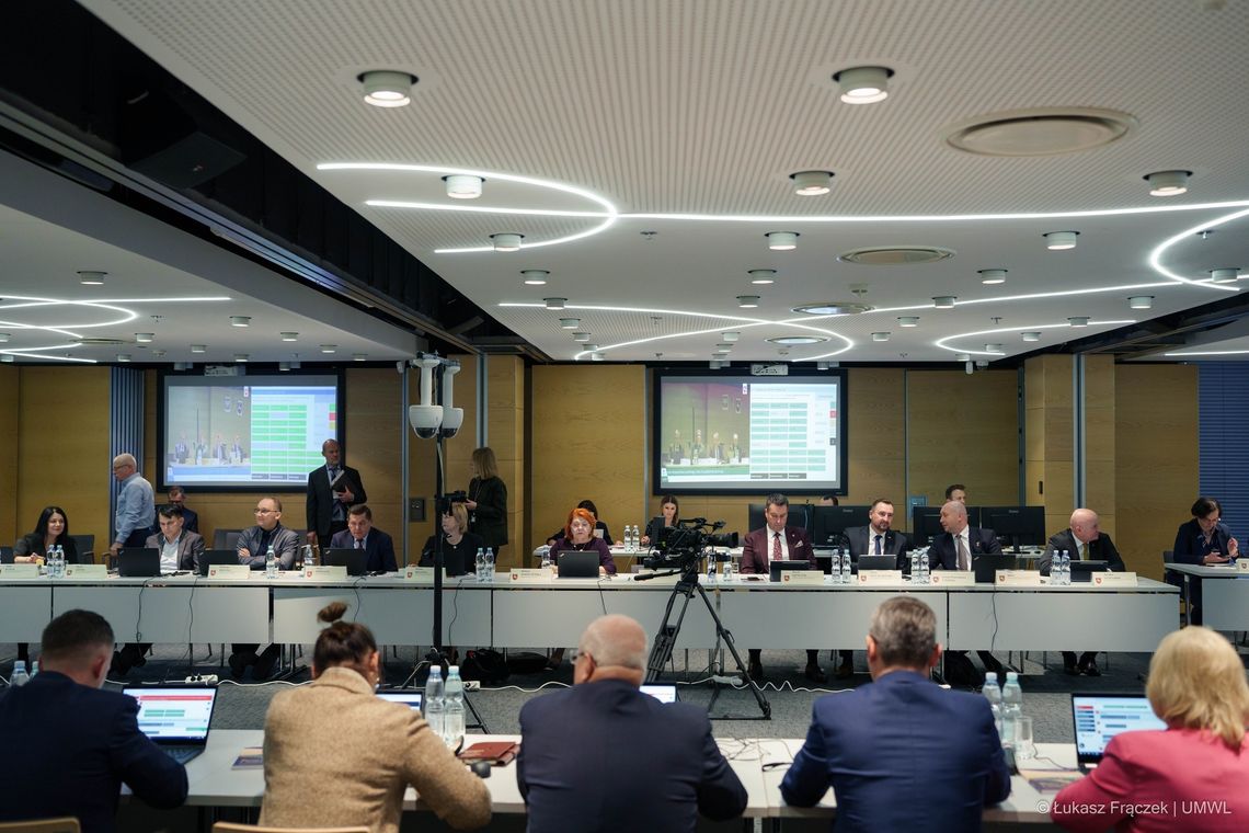 Radni sejmiku odpowiedzieli na apele z gminy Radni sejmiku odpowiedzieli na apele z gminy