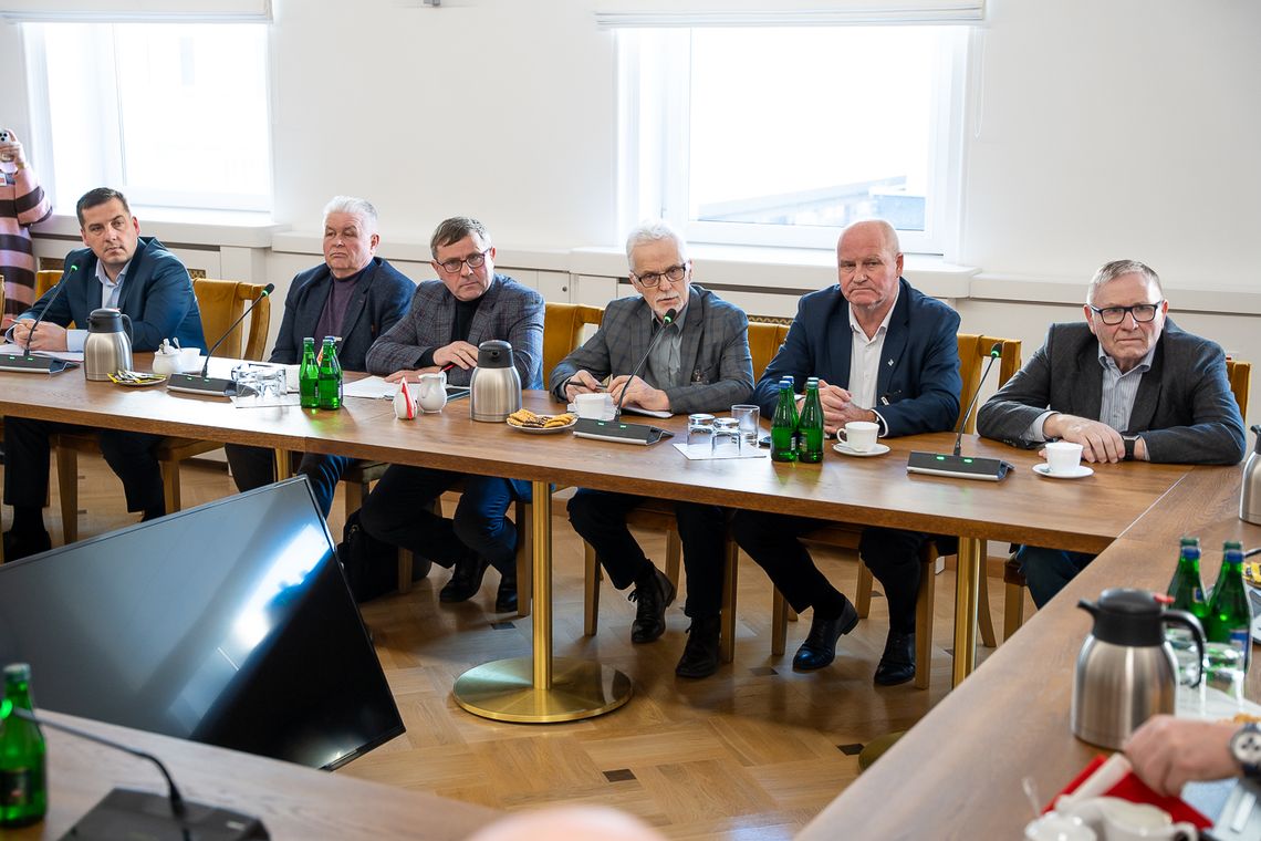 Region. Niemiecka pryszczyca krzyżuje szyki naszym hodowcom Region. Niemiecka pryszczyca krzyżuje szyki naszym hodowcom