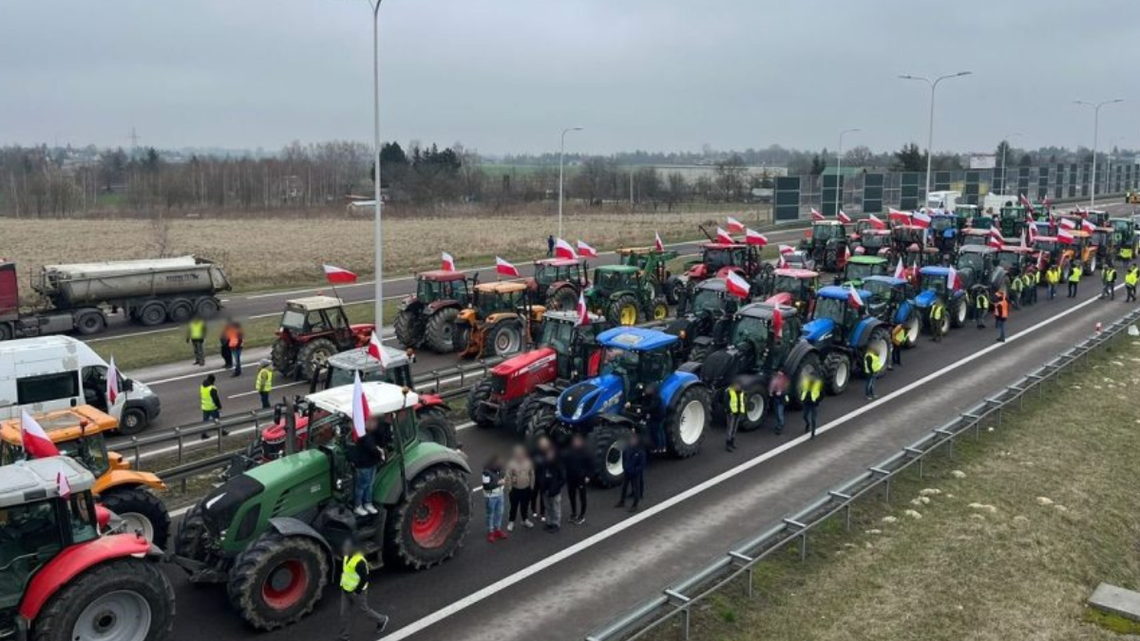 Rolnicy znowu zablokują drogi? Zacznie się na Marszu Niepodległości Rolnicy znowu zablokują drogi? Zacznie się na Marszu Niepodległości