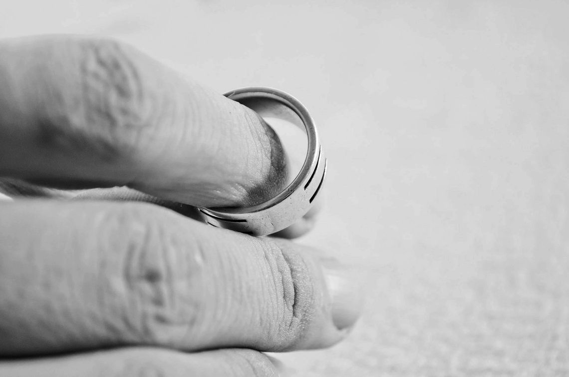 Rozwód - jak długo trzeba płacić alimenty na byłego współmałżonka?
