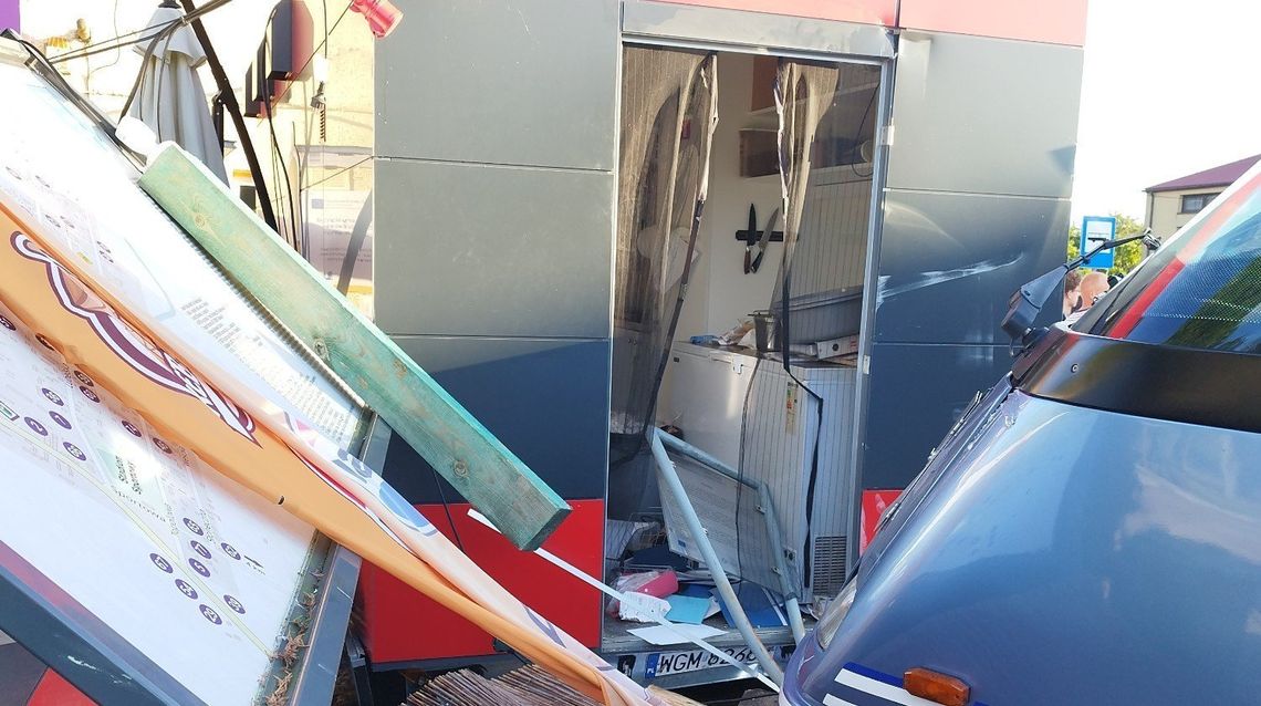 Ruszyła zbiórka na odbudowę budki z kebabem w Łomazach [ZDJĘCIA]