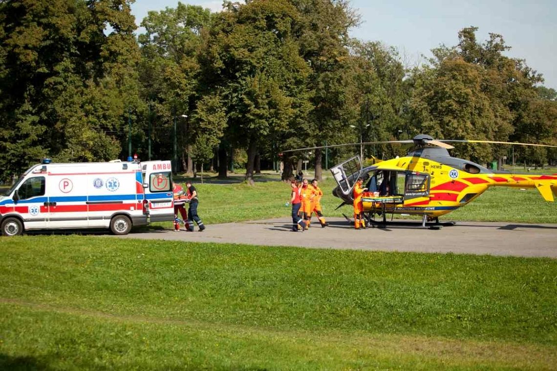 Rząd gasi kryzys milionami złotych. Ugina się pod naciskami Rząd gasi kryzys milionami złotych. Ugina się pod naciskami