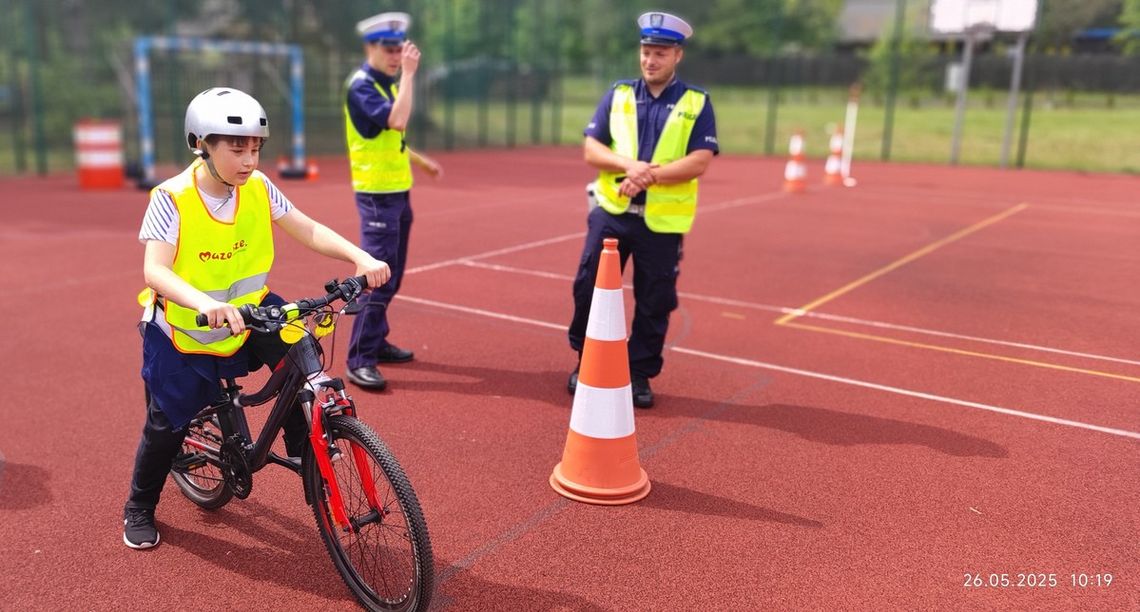 Serpelice. Policjanci edukowali najmłodszych [ZDJĘCIA]